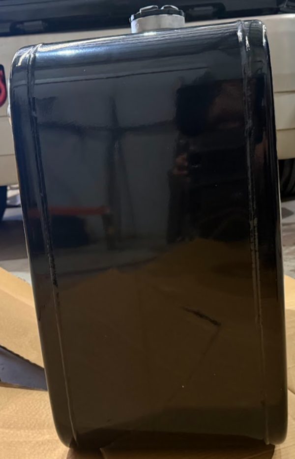 140 litre steel hydraulic tank - Image 3