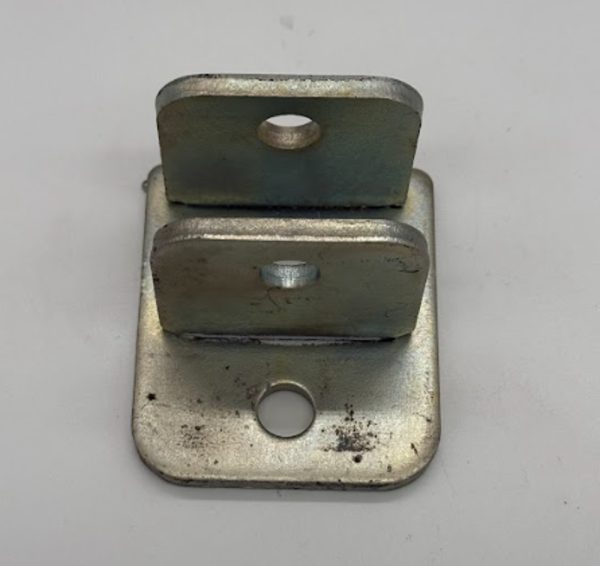 Front bow bracket- Tarp